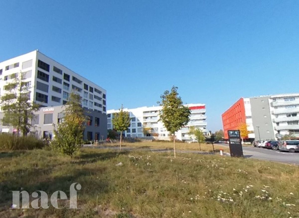 À louer : Parking couvert Nyon - Ref : 1HTqcOWhARpXM6LF | Naef Immobilier