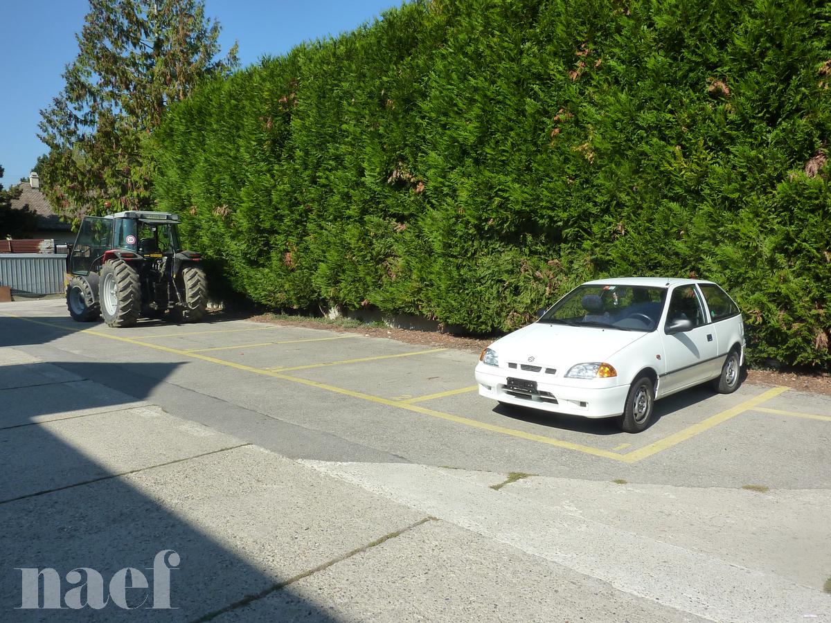 À louer : Parking  Eysins - Ref : 205657.8 | Naef Immobilier