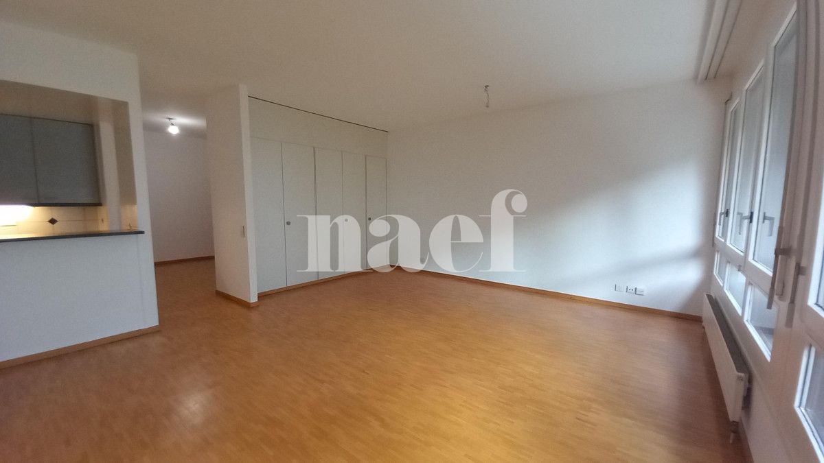 À louer : Appartement 2.5 Pieces Genève - Ref : 211140.1001 | Naef Immobilier