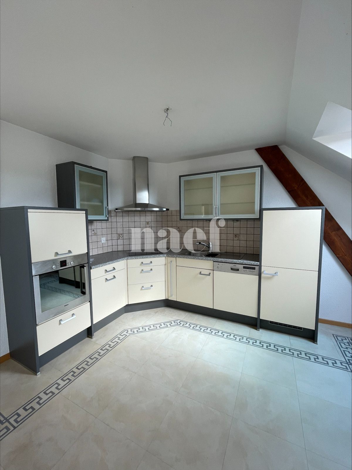 À louer : Appartement 2.5 Pieces La Chaux-de-Fonds - Ref : 276932.3001 | Naef Immobilier