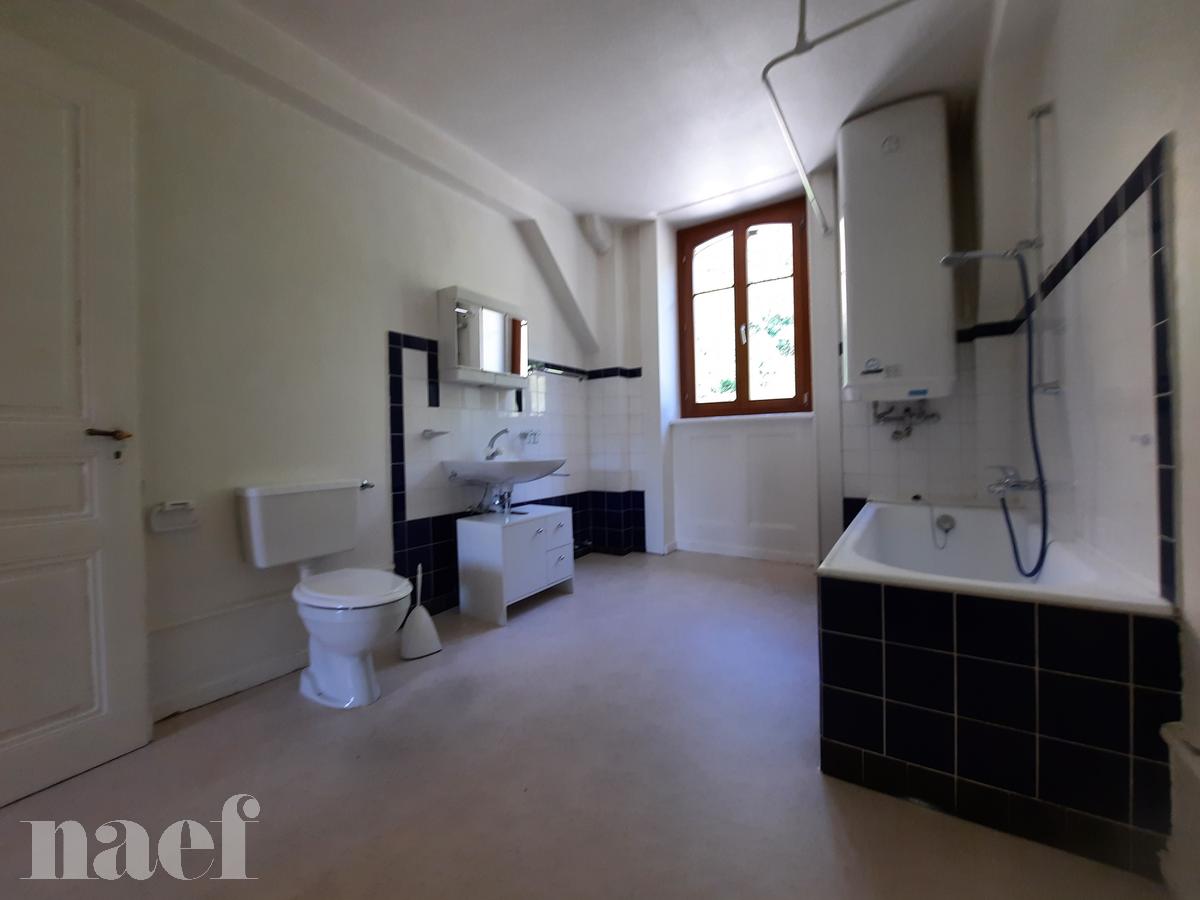 À louer : Appartement 5 Pieces Le Locle - Ref : 5FiqdMtz | Naef Immobilier