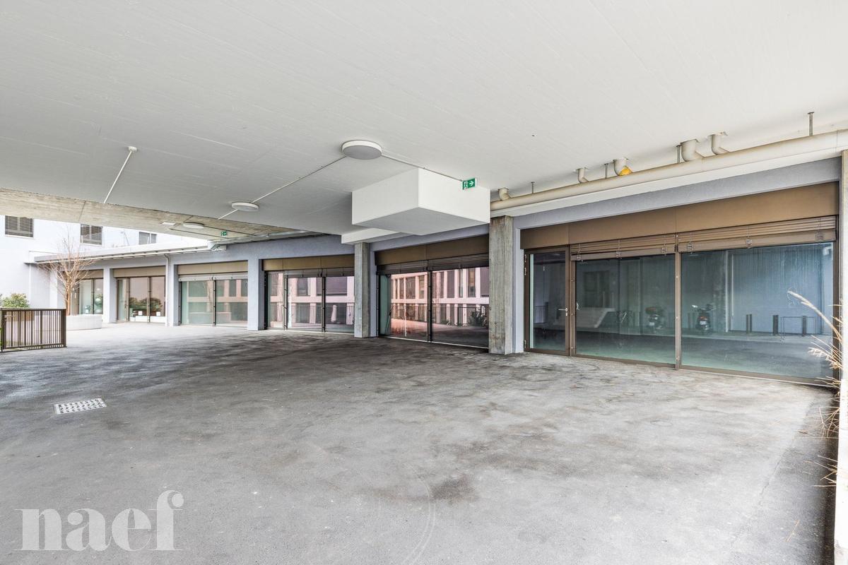 À louer : Surface Commerciale Arcade Prilly - Ref : 7FVm7l7d | Naef Immobilier