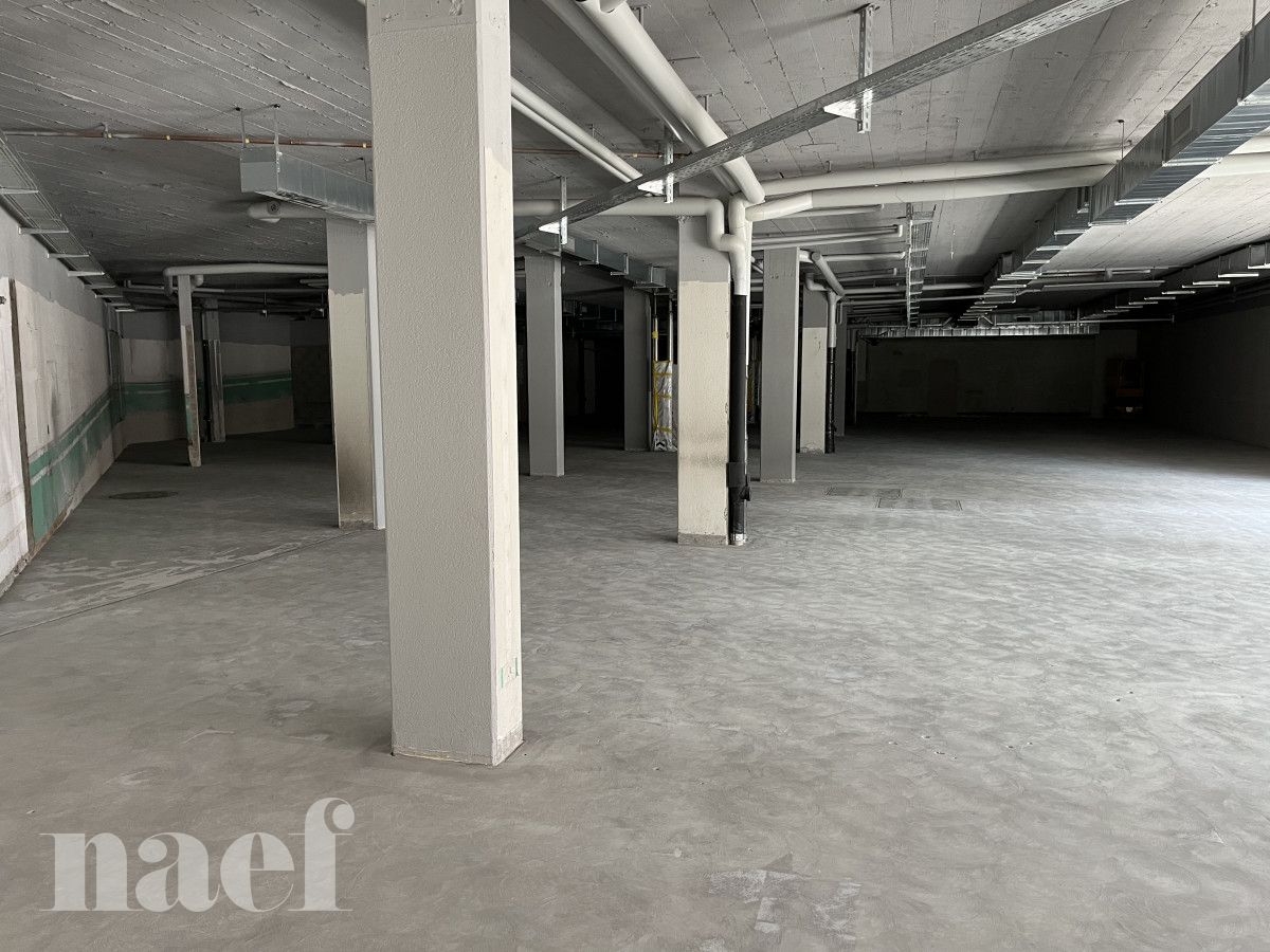 À louer : Surface Commerciale Arcade Versoix - Ref : fedsQfpV | Naef Immobilier