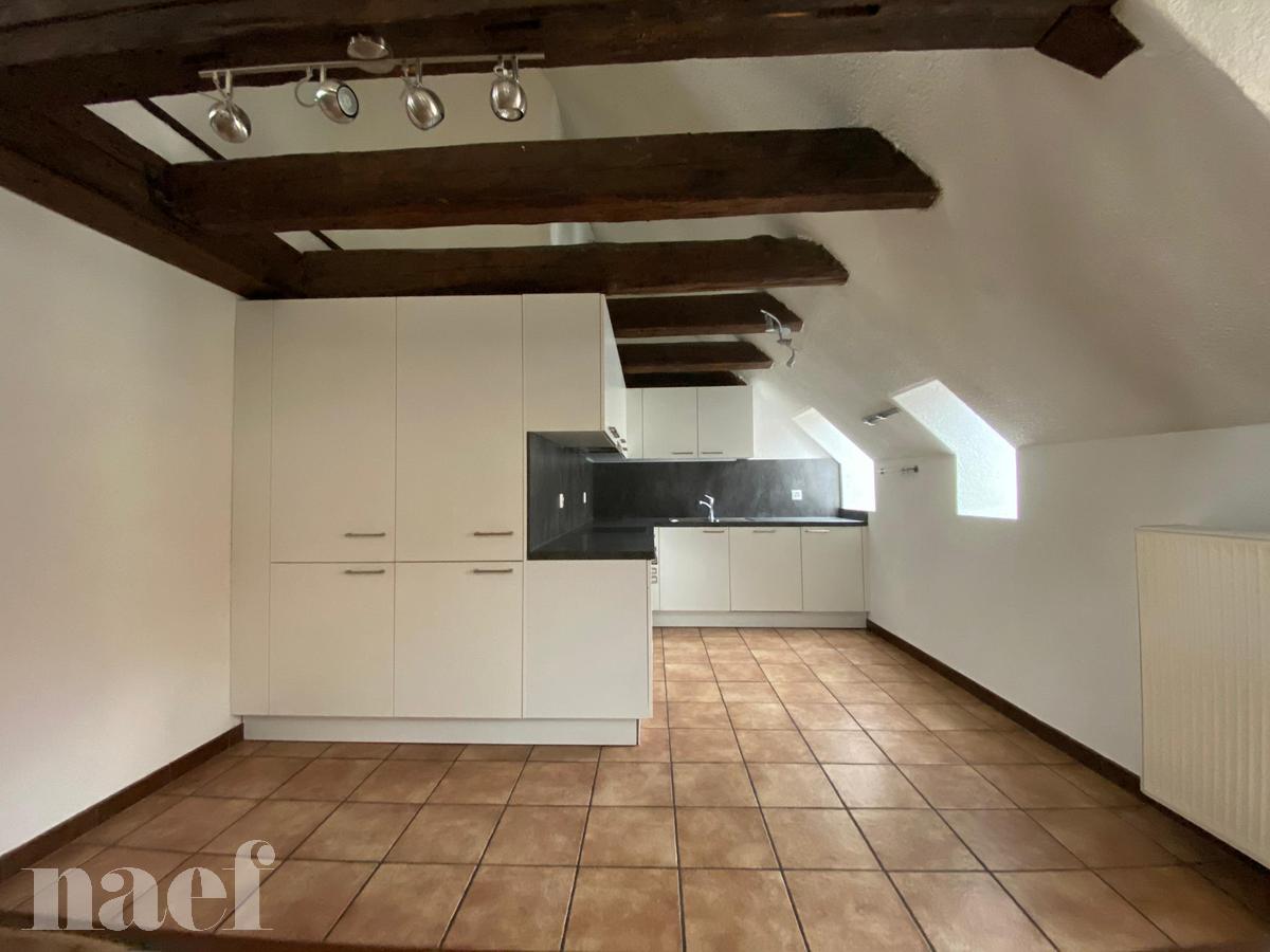 À louer : Appartement 5.5 Pieces La Chaux-de-Fonds - Ref : tKfScaQq | Naef Immobilier