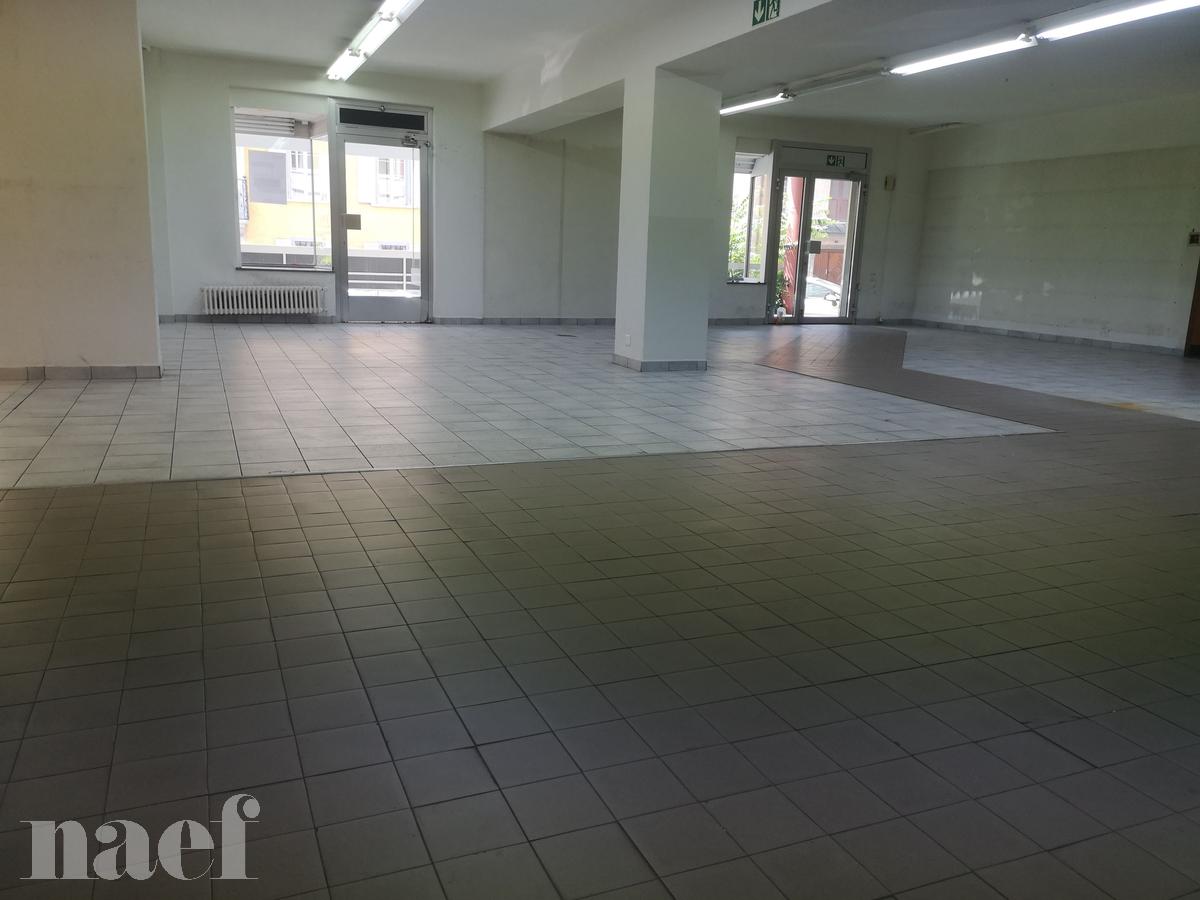 À louer : Surface Commerciale Arcade Sion - Ref : uQfpeIr2 | Naef Immobilier