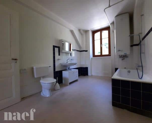 À louer : Appartement 5 Pieces Le Locle - Ref : 5FiqdMtz | Naef Immobilier