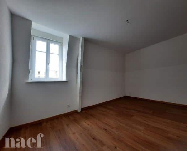 À louer : Appartement 3.5 Pieces La Chaux-de-Fonds - Ref : 6XdFhrNp | Naef Immobilier