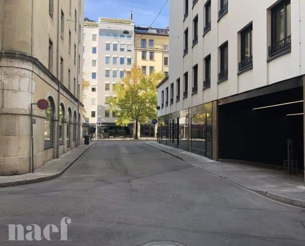 À louer : Parking couvert Genève - Ref : of1Cgutv | Naef Immobilier