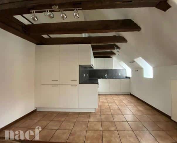 À louer : Appartement 5.5 Pieces La Chaux-de-Fonds - Ref : tKfScaQq | Naef Immobilier