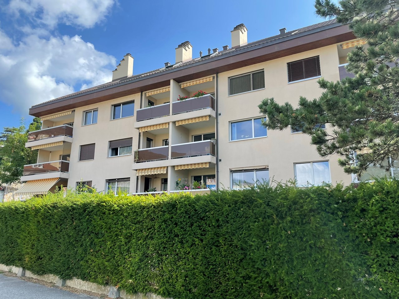 À vendre : Appartement 3 chambres Saint Blaise - Ref : 1664 | Naef Immobilier