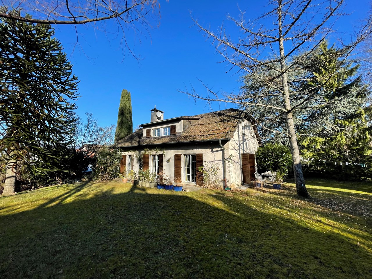 À vendre : Maison 5 chambres Le Grand-Saconnex - Ref : 1859 | Naef Immobilier